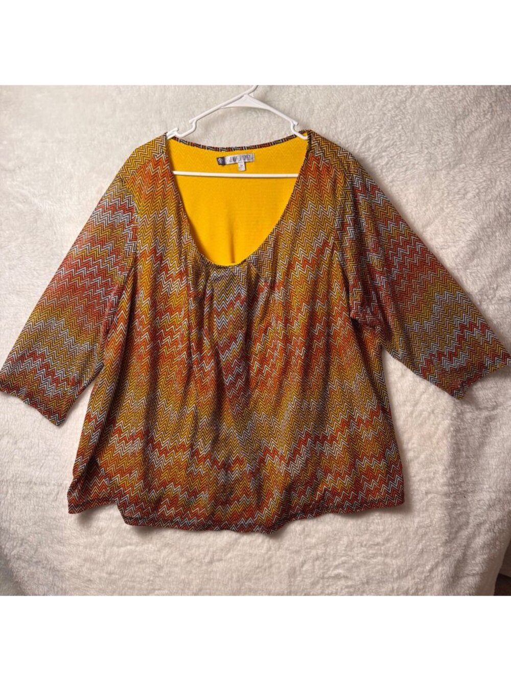 Jennifer Lopez plus size 3X yellow orange chevron print sheer top 3/4 sleeves
